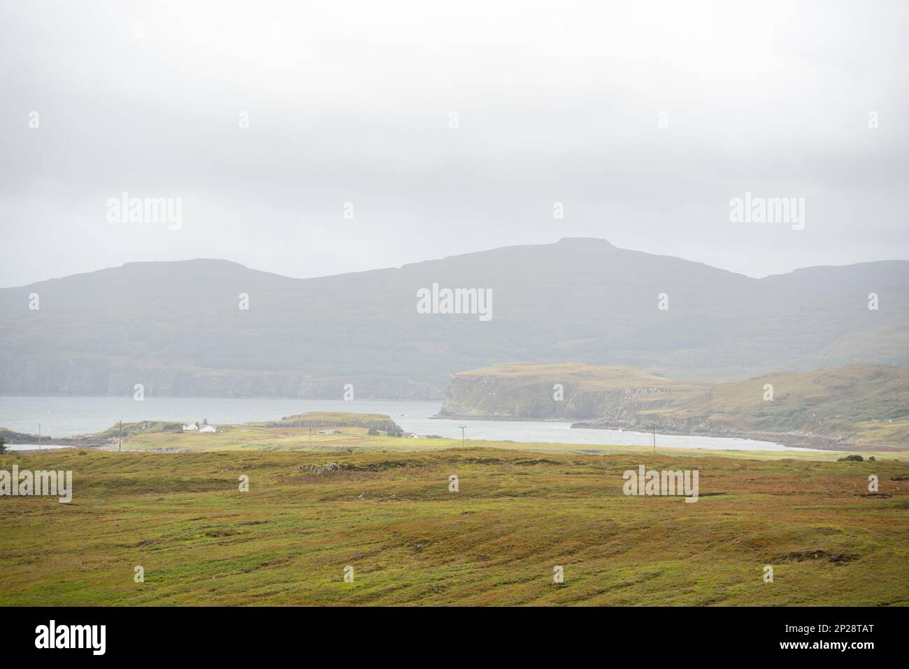 Paysage de lac en automne dans les montagnes écossaises Banque D'Images