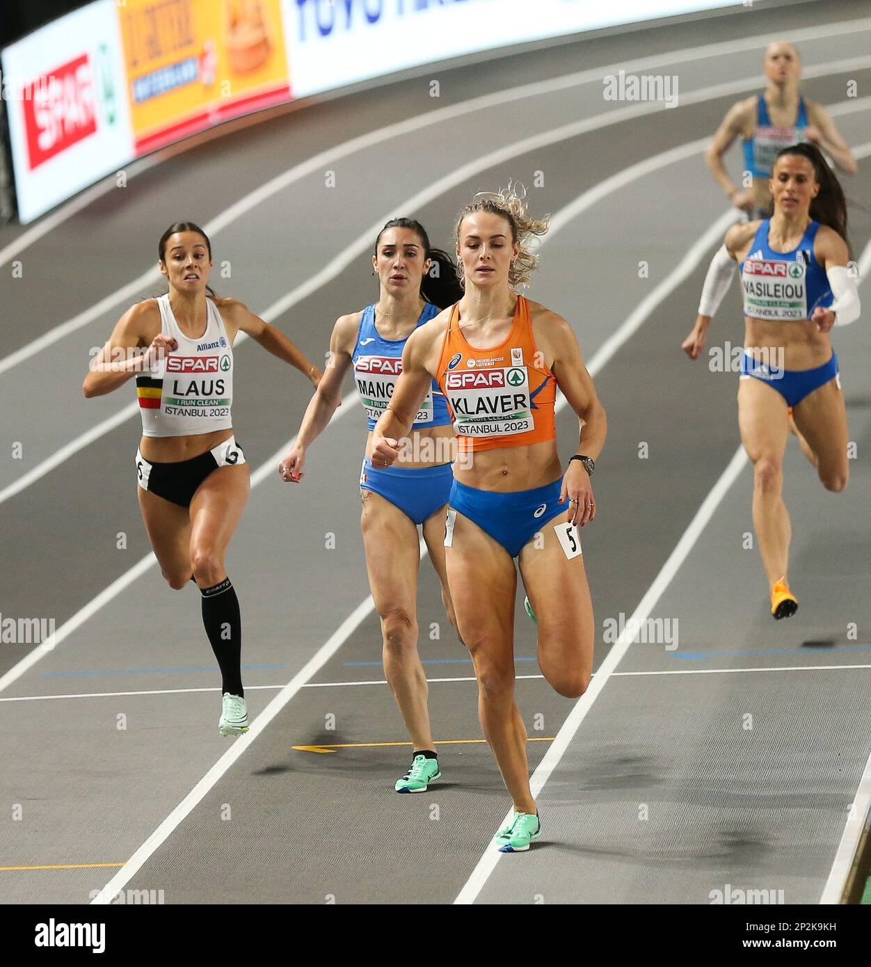 Lieke Klaver remporte la chaleur de 400m lors des championnats européens d'athlétisme en salle (jour 2) (séance du matin) à l'aréna Atakoy Athletics à Istanbul, Turquie, vendredi 3 mars 2023 Banque D'Images