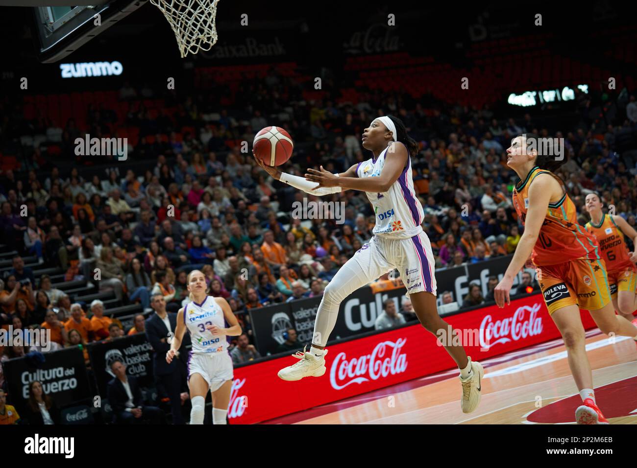 Aisha Sheppard du CDB Clarinos Tenerife en action pendant la J24 Liga Femenina Endesa sur 4 mars 2023 au Fuente de San Luis Sport Hall (Valence, J2 Banque D'Images