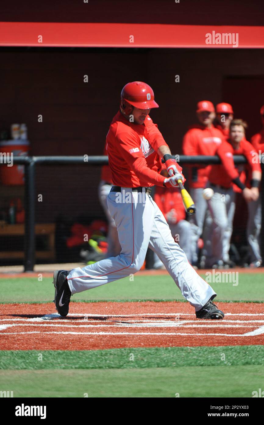 Ohio State University Buckeyes catcher Connor Sabanosh (14) during game game against the Rutgers University Scarlet Knights at Bainton Field on March 29, 2015 in Piscataway, New Jersey. Ohio State defeated Rutgers 1-0. (AP Photo/Tomasso DeRosa) Banque D'Images