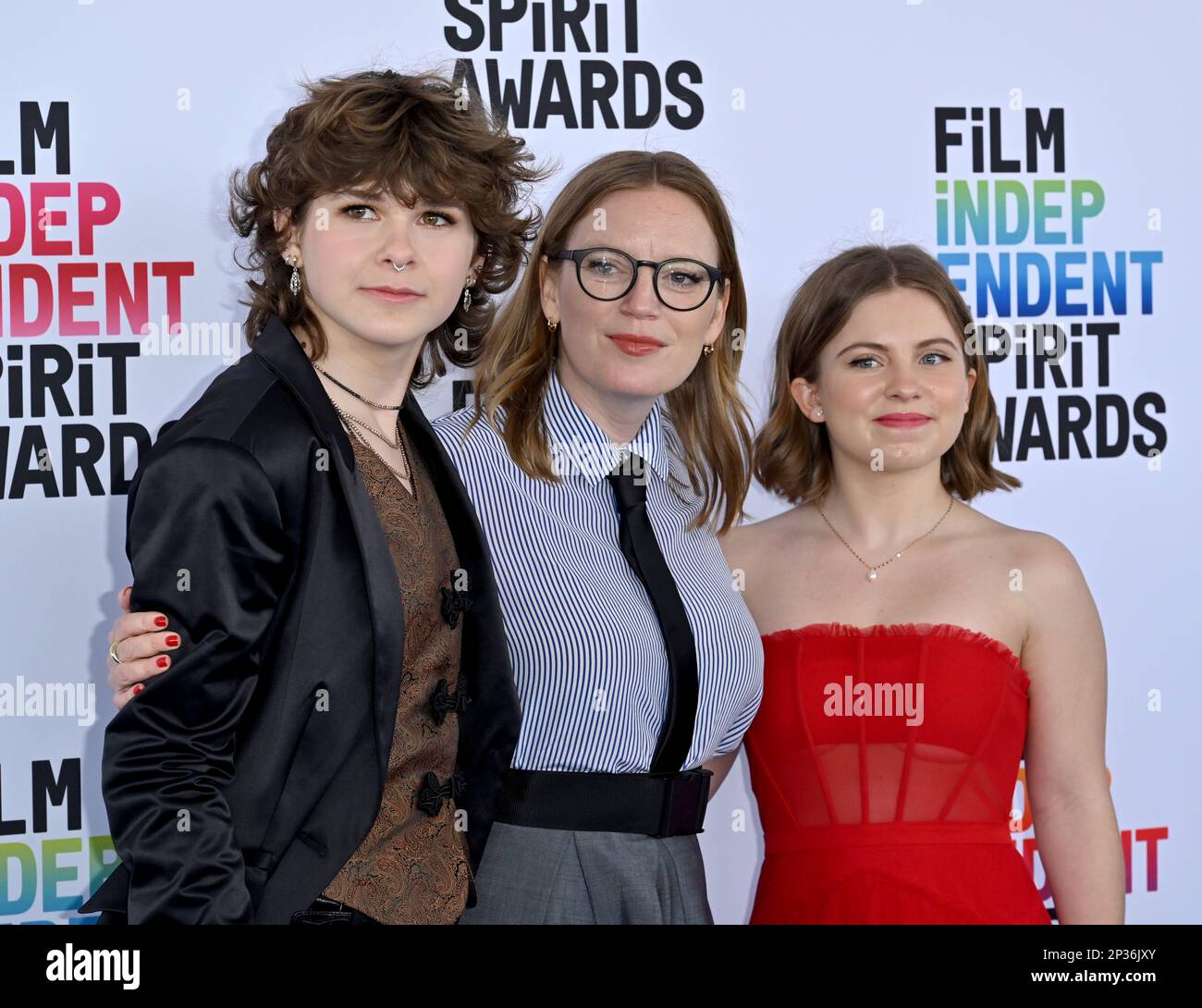 Los Angeles, États-Unis. 04th mars 2023. Liv McNeil, Sarah Polley et Kate Hallett au film Independent Spirit Awards 2023 à Santa Monica. Crédit photo : Paul Smith/Alamy Live News Banque D'Images