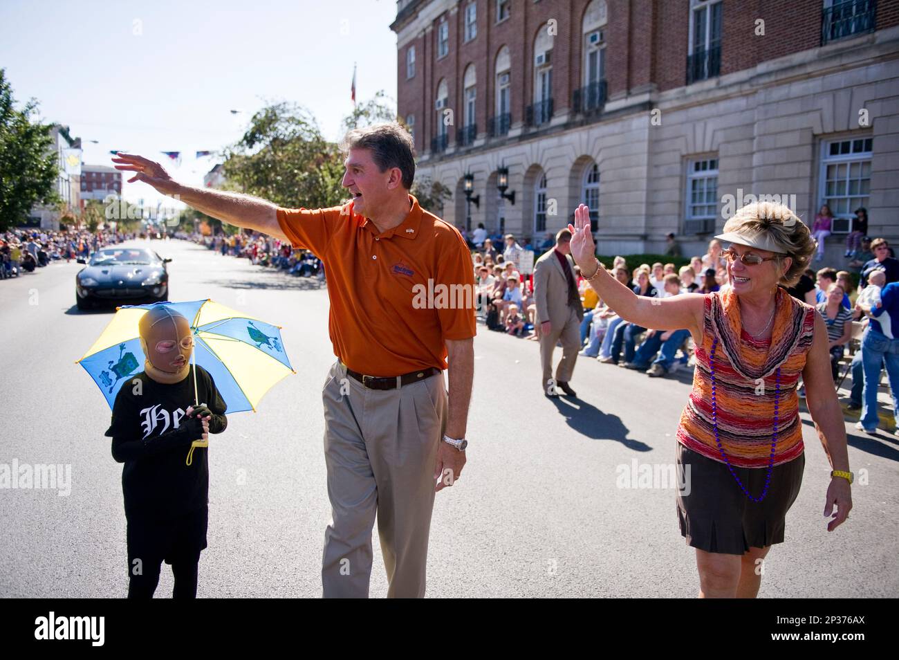 ELKINS, W.VA Oct. 09 West Virginia Gov. Joe Manchin walks with wife