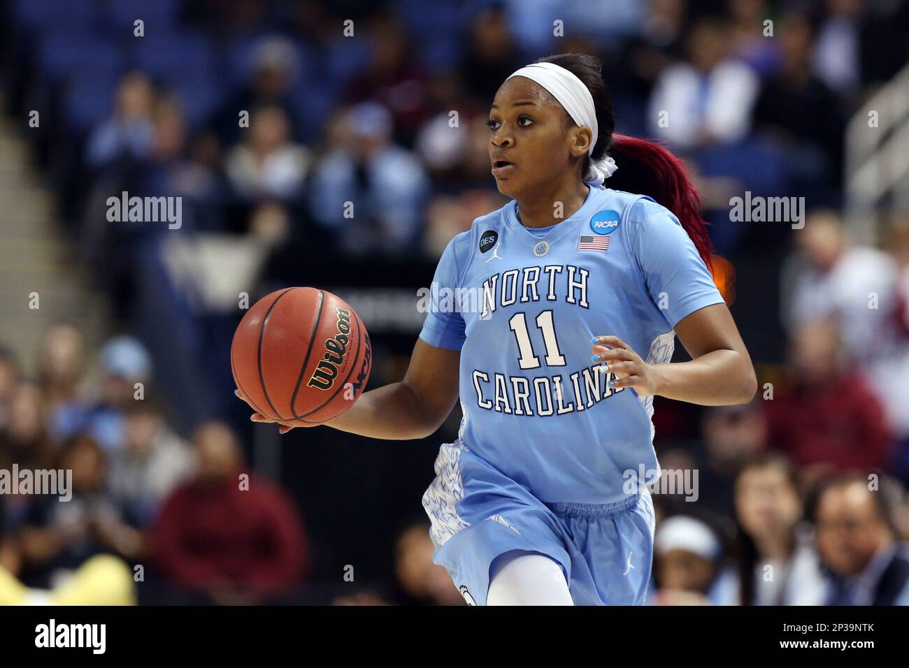 27 March 2015: North Carolina's Brittany Rountree. The University of North Carolina Tar Heels played the University of South Carolina Gamecocks at the Greensboro Coliseum in Greensboro, North Carolina in a 2014-15 NCAA Division I Women's Basketball Tournament regional semifinal game. South Carolina won the game 67-65. (Icon Sportswire via AP Images) Banque D'Images