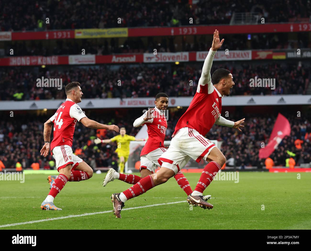 Londres, Angleterre, 4th mars 2023. Reiss Nelson, d'Arsenal, célèbre son troisième but lors du match de la Premier League au stade Emirates, Londres. Le crédit photo devrait se lire: David Klein / Sportimage crédit: Sportimage / Alay Live News Banque D'Images