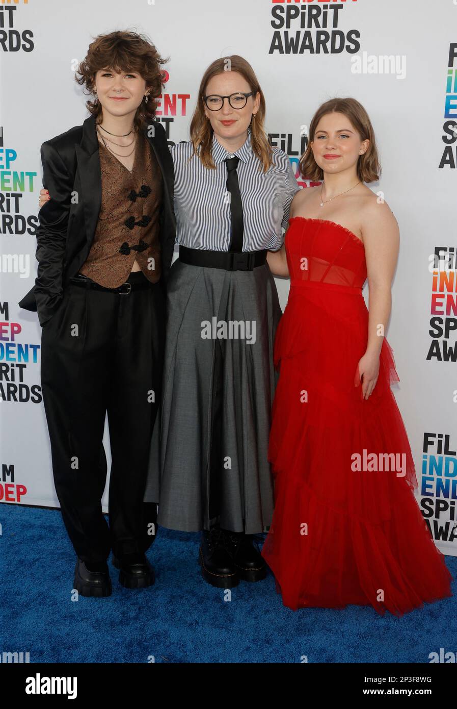 Liv McNeil, Sarah Polley, Kate Hallett, à l'occasion du film Independent Spirit Awards 2023 à Santa Monica Beach à Santa Monica, Californie, États-Unis sur 4 mars 2022. Photo de Fati Sadou/ABACAPRESS.COM Banque D'Images