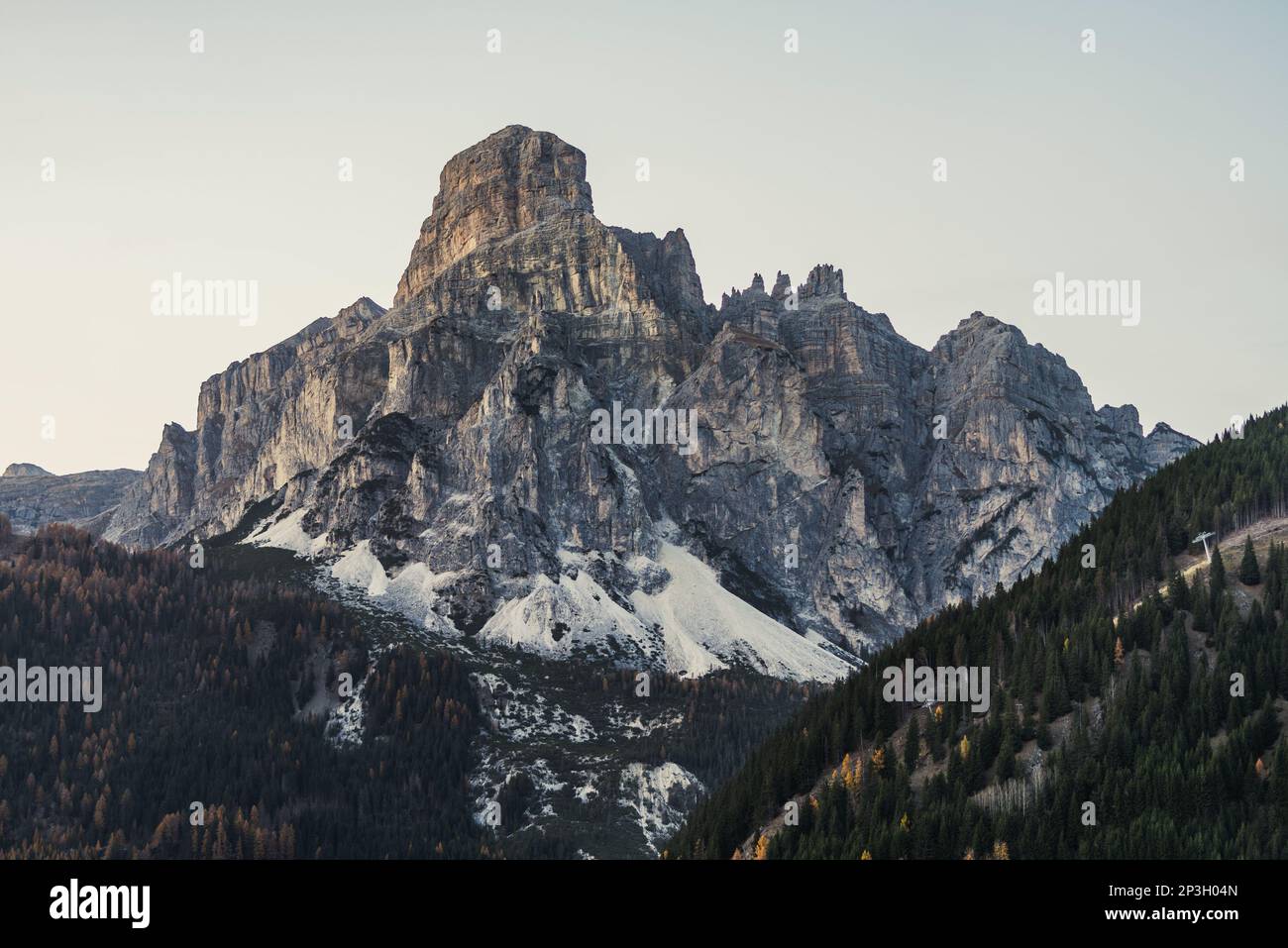 Sommet des Dolomites de Sassongher, vallée de Badia, Corvara, Tyrol du Sud, Trentin-Haut-Adige, Italie Banque D'Images