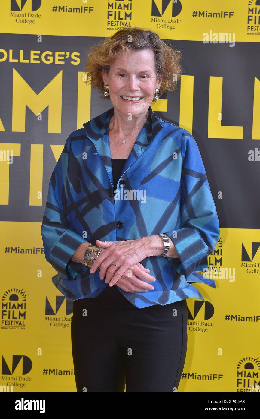 Coral Gables, Floride, États-Unis. 04th mars 2023. Judy Blume participe à la première du Festival du film annuel de Miami 40th de « Judy Blume Forever » au Coral Gables Art Cinema on 04 mars 2023 à Coral Gables, en Floride. Crédit : Mpi10/Media Punch/Alamy Live News Banque D'Images