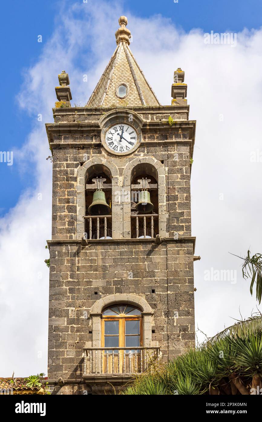 La tour de l'église et ancien couvent de Saint Augustin, aujourd'hui musée historique. San Cristóbal de la Laguna, Tenerife, Iles Canaries. Banque D'Images