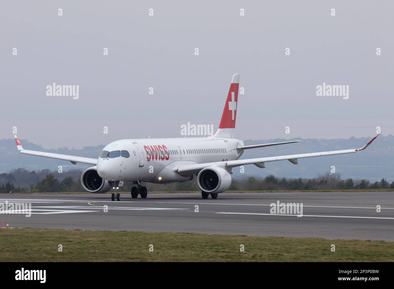 HB-JCN Airbus A.9-300 aéroport de Bristol Suisse EGGD 04/03/2023 Banque D'Images