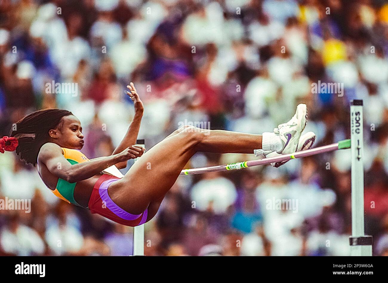 Jackie Joyner-Kersee en compétition au Prefontaine Classic 1995. Banque D'Images