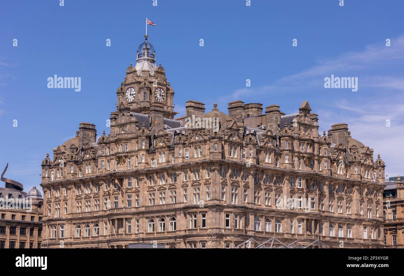 EDIMBOURG, ECOSSE, EUROPE - The Balmoral Hotel, sur Princes Street. Banque D'Images