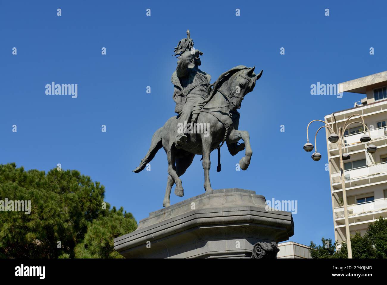 Monument équestre, Vittorio Emanuele II, Piazza Roma, Catane, Sicile, Italie Banque D'Images