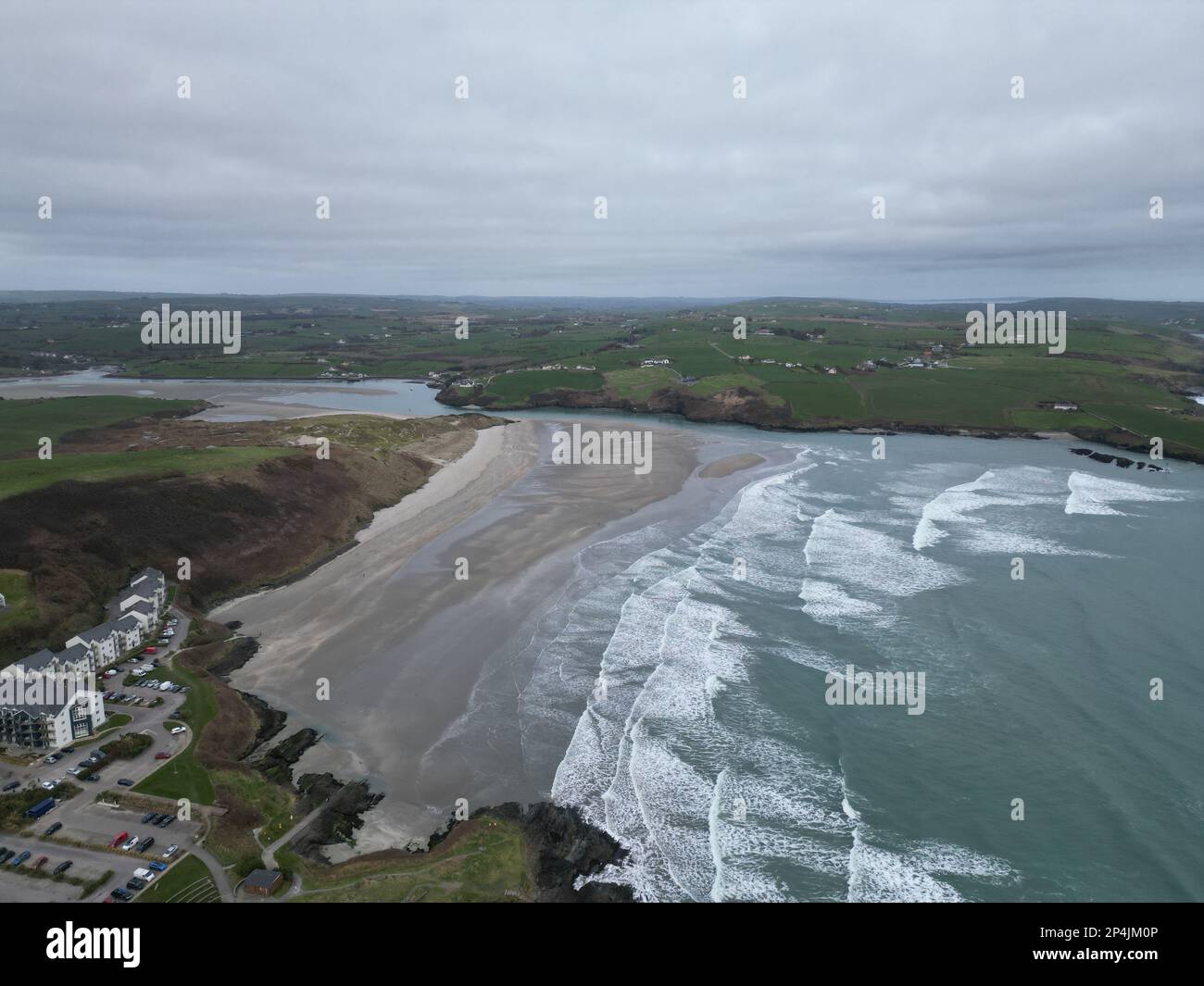 Photo aérienne de la plage d'Inchydoney, Irlande Banque D'Images