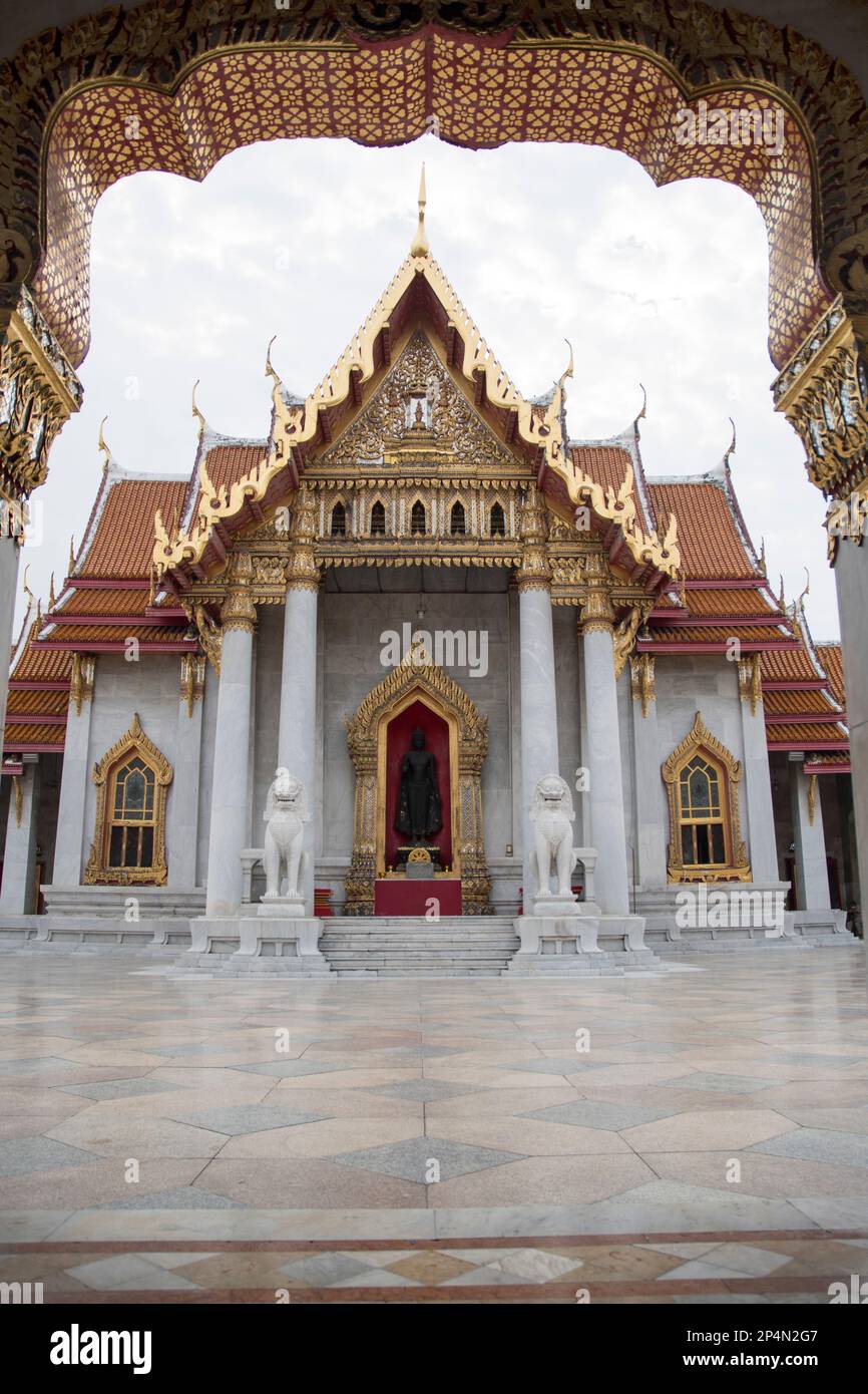 Wat Benchamabophit Dusitwanaram ou Temple de marbre à Bangkok. C'est l'un des temples les plus connus de Bangkok et une attraction touristique majeure Banque D'Images