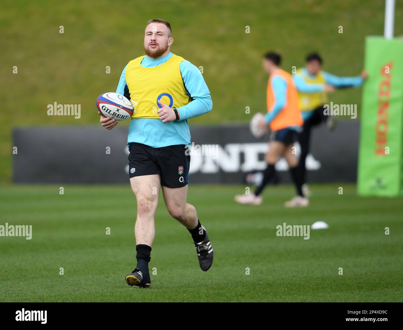 Pennyhill Park, Angleterre, Royaume-Uni, 06/03/2023, Honda England Rugby Performance Center, Pennyhill Park, Angleterre, Royaume-Uni. 6th mars 2023. Joe Heyes d'Angleterre pendant la session d'entraînement de rugby d'Angleterre, alors qu'ils se préparent à prendre la France à Twickenham sur 11 mars: Credit: Ashley Western/Alamy Live News Banque D'Images