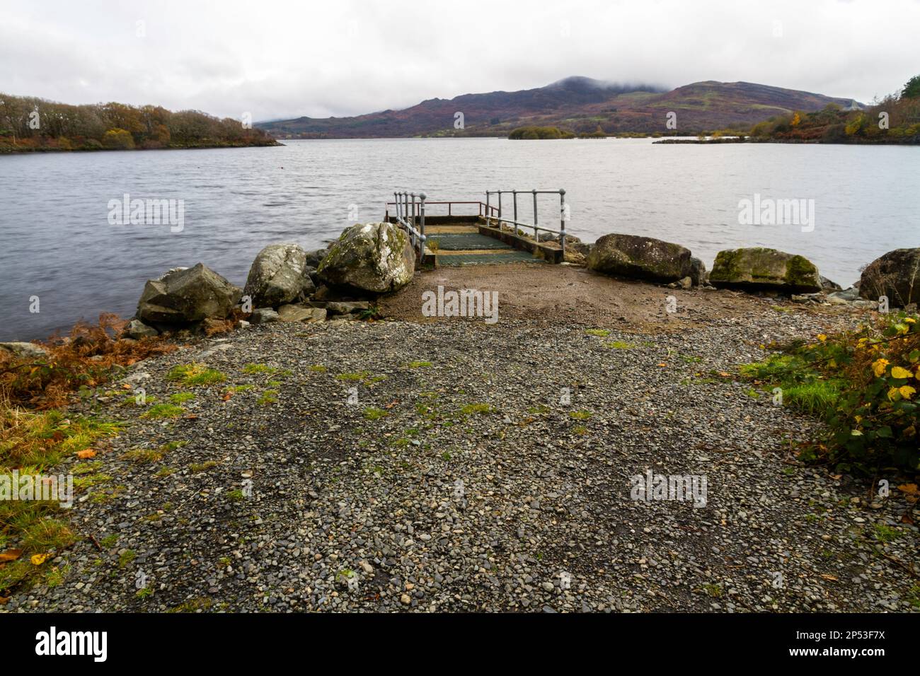 L'homme a fait réservoir ou lac Trawsfynydd à Snowdonia, au nord du pays de Galles, au Royaume-Uni, paysage. Banque D'Images