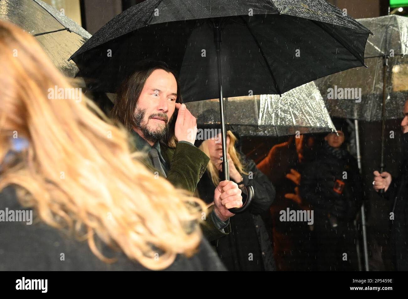 Londres, Royaume-Uni. 06/03/2023, Keanu Reeves participe à la projection de gala au Royaume-Uni de 'John Wick: Chapitre 4 à Cineworld Leicester Square, Londres, Royaume-Uni. Date de la photo : 6th mars 2023. Banque D'Images