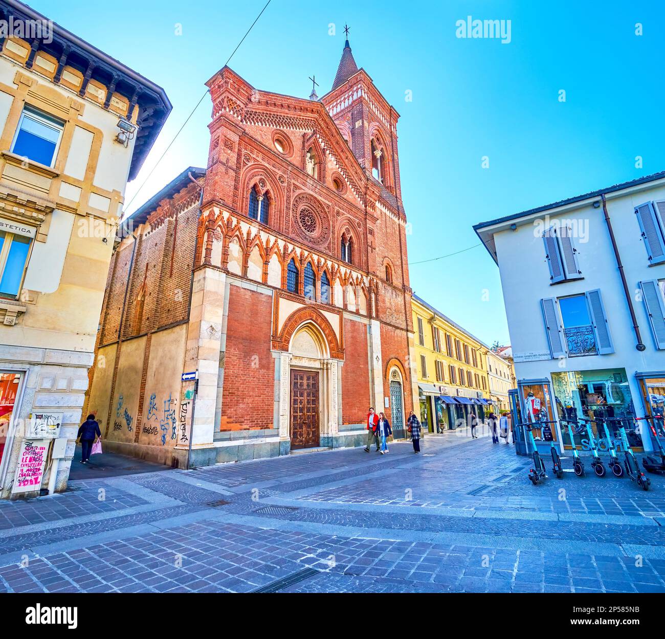 MONZA, ITALIE - 11 AVRIL 2022 : façade de l'église Santa Maria à Strada, sur 11 avril à Monza, Italie Banque D'Images