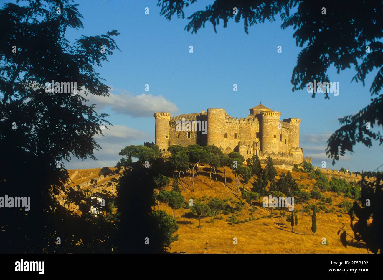 Le château de Belmonte Belmonte,15ème siècle,Cuenca province,Castille La Manche, la route de Don Quichotte, Espagne Banque D'Images