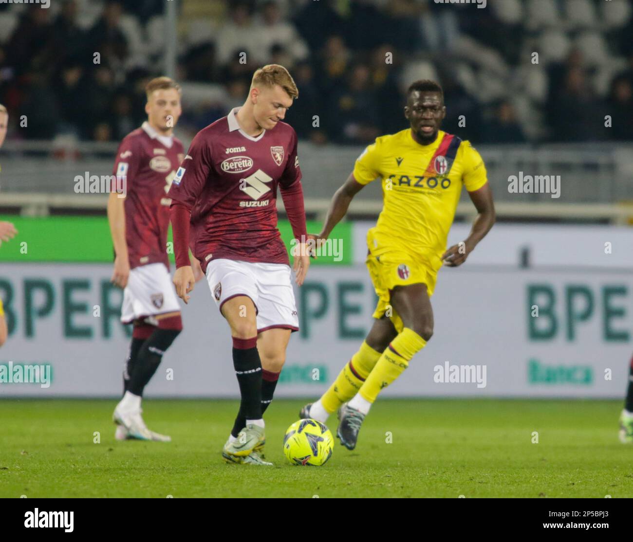 Turin, Italie. 06/03/2023, Perr Schuurs du Torino FC lors de la série italienne A, match de football entre le Torino FC et le Bologna FC, le 06 mars 2023 au Stadio Olimpico Grande Torino, Turin, Italie. Photo Ndrerim Kaceli (photo de Nderim Kaceli/LiveMedia/LiveMedia/Sipa USA) Banque D'Images