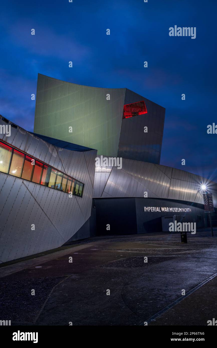 Imperial War Museum North, Salford Quays, Manchester, Angleterre, Royaume-Uni, Europe Banque D'Images