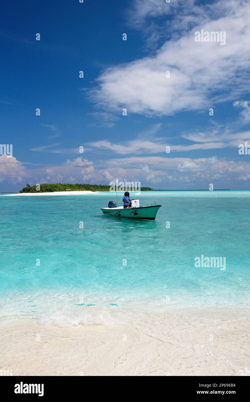 Excursion en bateau à une banque de sable près de l'île de Fehendhoo, Maldives Banque D'Images