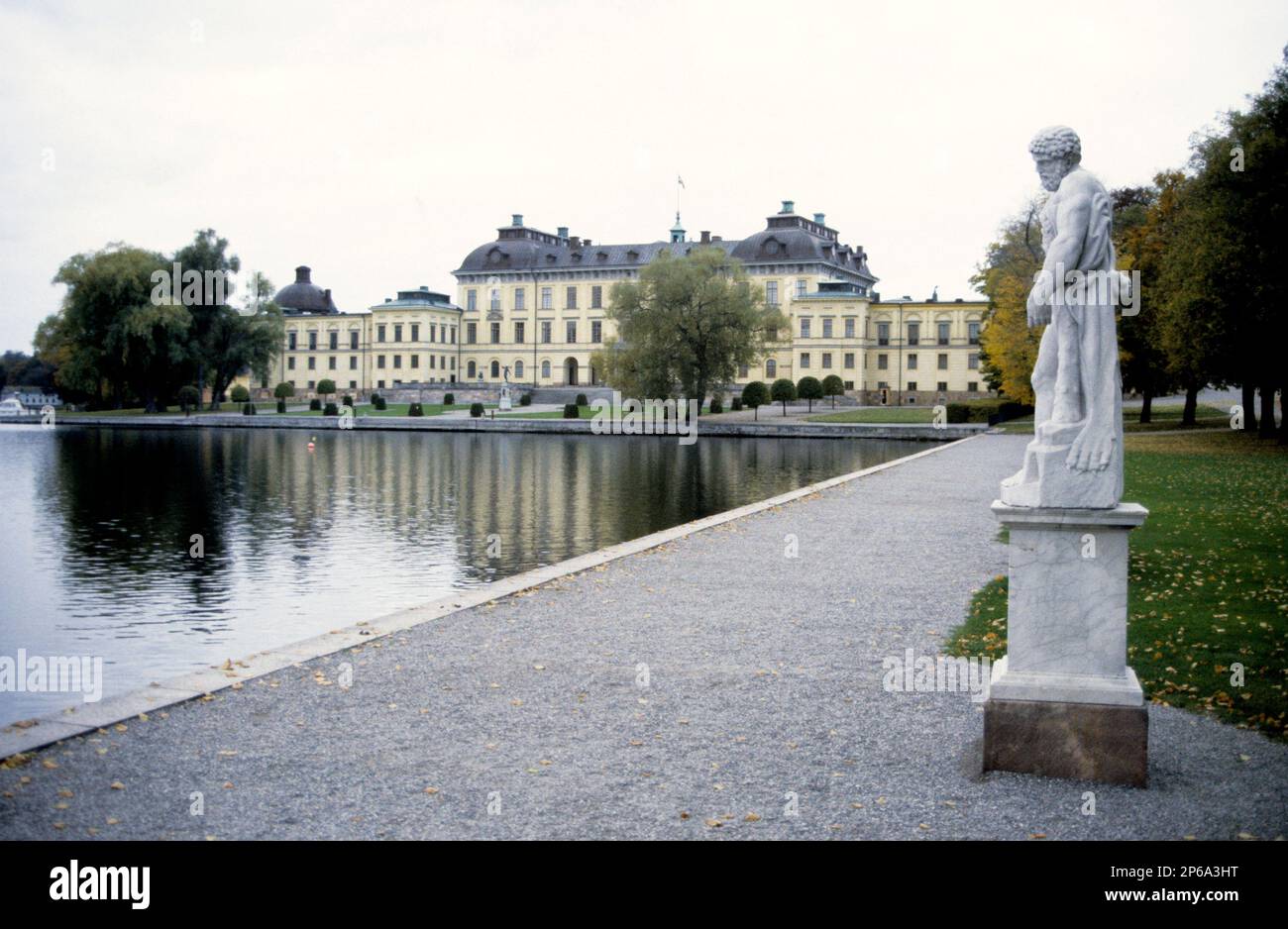 PALAIS DROTTNINGHOLM résidence de la famille royale suédoise construite à la fin du 16th siècle le palais est un site classé au patrimoine mondial de l'UNESCO Banque D'Images