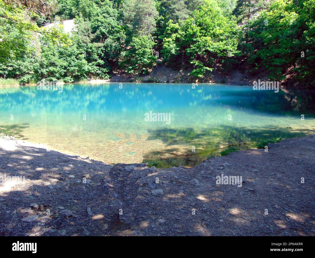 Blue Lake à Baia Sprie, Maramures, Roumanie - Lacul Albastru Banque D'Images