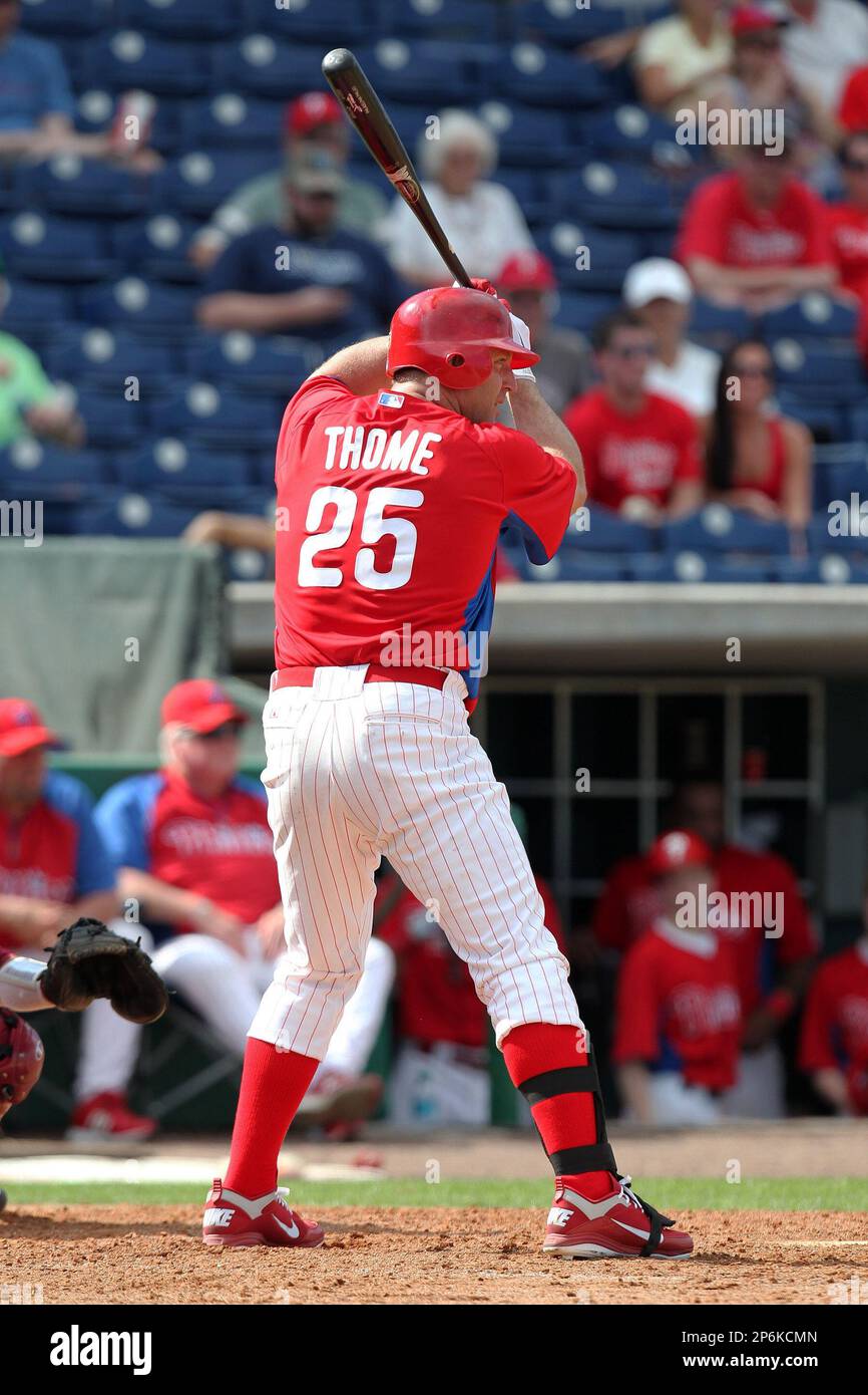 Philadelphia Phillies designated hitter Jim Thome #25 at bat during a scrimmage against the Florida State Seminoles at Brighthouse Field on February 29, 2012 in Clearwater, Florida. Philadelphia defeated Florida State 6-1. (Mike Janes/Four Seam Images via AP Images) Banque D'Images