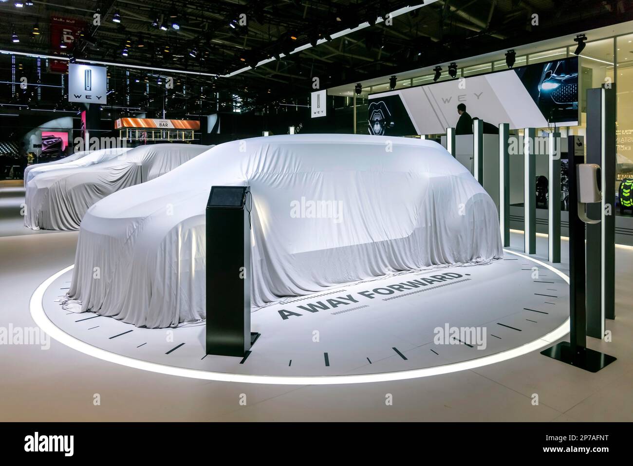 Nouveaux modèles WEY cachés sous le capot, WEY est la marque de luxe du constructeur automobile chinois Great Wall Motors, Mobility Fair IAA MOBILITY, car Banque D'Images