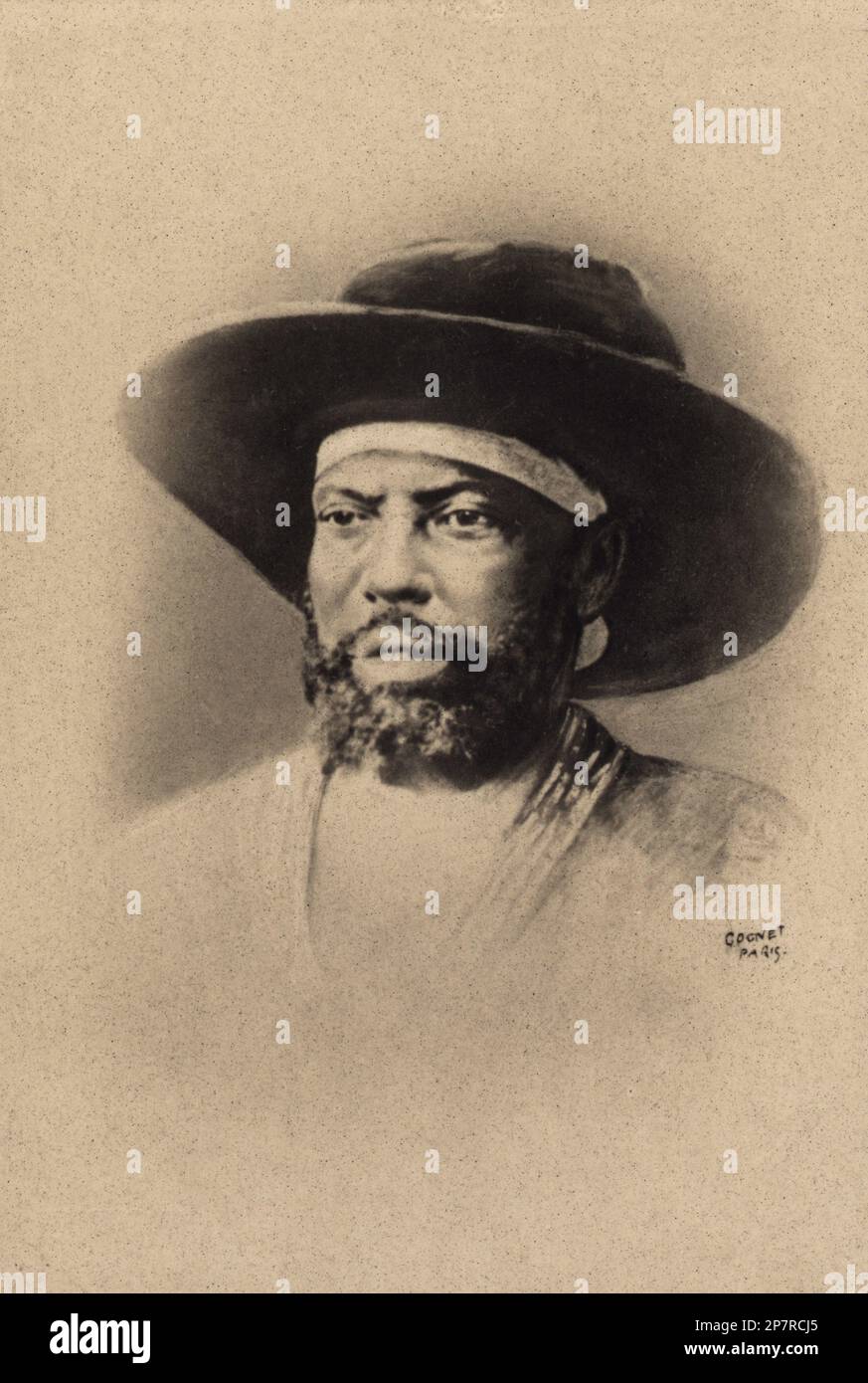 1895 CA : le Négus d'Erythrée l'empereur MENELIK II , baptisé Sahle Maryam ( 17 août 1844 – 12 décembre 1913 ), a été n?gusa nagast de l'Ethiopie de 1889 à sa mort . Photo de Cognet , Paris - MENELIK Imperatore dell' ABISSINIA - dirigeants de Shewa- ETIOPIA - POLICO - POLITICA - POLITIC - STATISTA - foto storiche - foto storica - portrait - ritratto - dirigeants de Shewa - barbe - barba - COLONIE ITALIANE - COLONIALISMO - ABISIA- sappello - ABISIA- Archivio GBB Banque D'Images