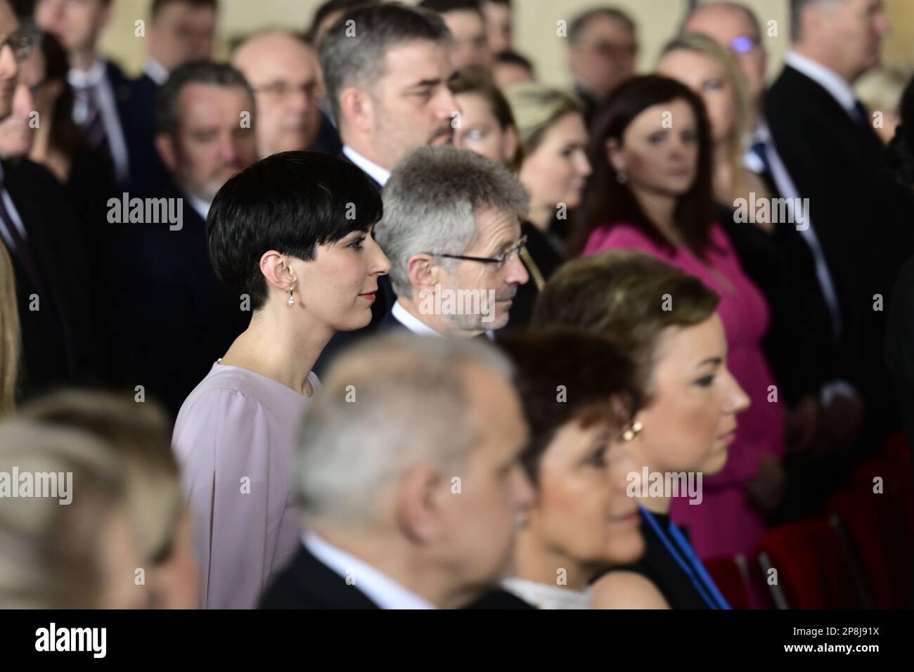 Prague, République tchèque. 09th mars 2023. Une session conjointe des deux chambres du Parlement de la République tchèque dans la salle Vladislav du Château de Prague, au cours de laquelle le Président nouvellement élu Petr Pavel prêtera serment le 9 mars 2023. Sur la photo se trouvent la tête de la maison inférieure Marketa Pekarova Adamova, à gauche, et le président du Sénat Milos Vystrcil. Crédit : Roman Vondrous/CTK photo/Alay Live News Banque D'Images