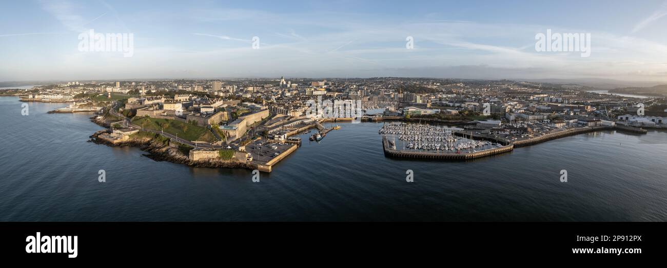 Citadelle, batterie de la reine Anne, Plymouth, Devon photo panoramique aérienne Banque D'Images