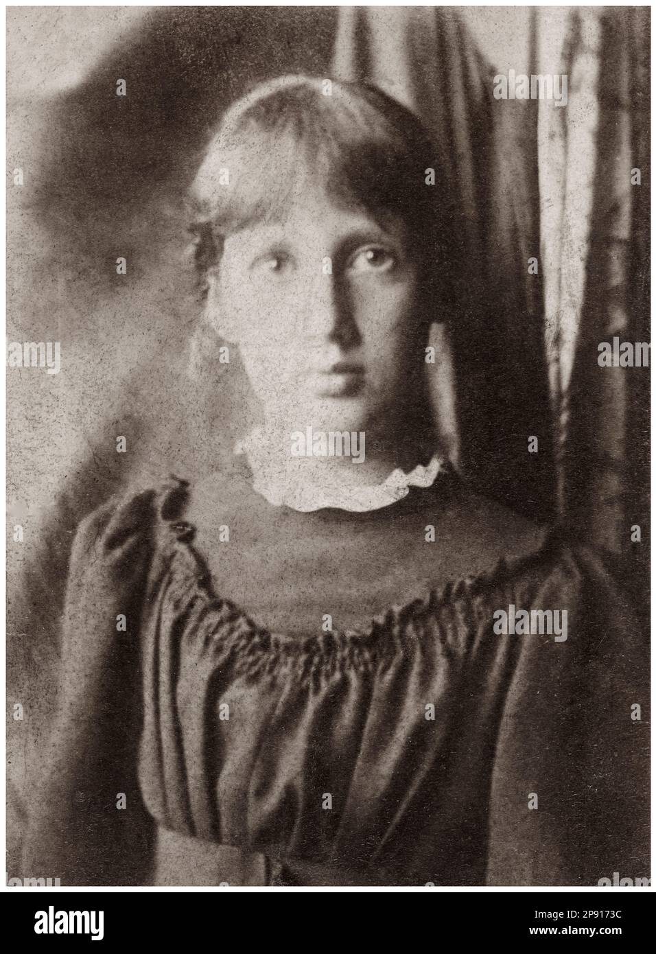 Virginia Stephen (Virginia Woolf), (1882-1941), adolescent, photographie de portrait, 1895 Banque D'Images