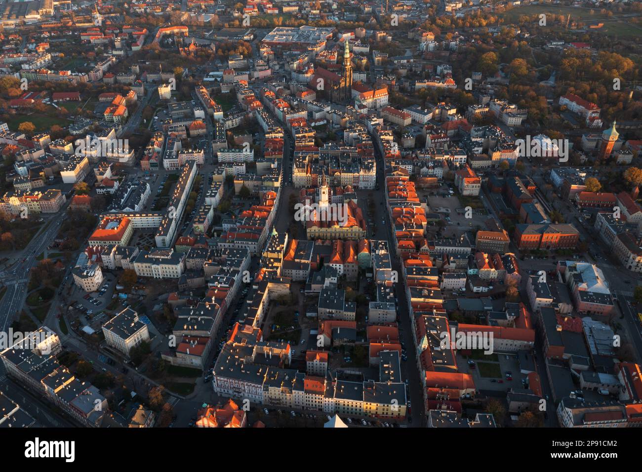 Świdnica, Pologne : vue aérienne de la ville de Swidnica, une ville du sud-ouest de la Pologne dans la région de Basse-Silésie. Banque D'Images