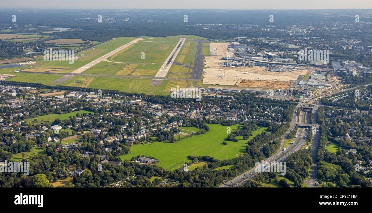 Vue aérienne, aéroport de Düsseldorf dans le quartier de Lohausen à Düsseldorf, Rhénanie-du-Nord-Westphalie, Allemagne Banque D'Images