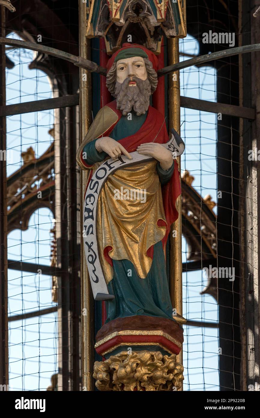 Figure à la belle fontaine: Hosea, Prophète d'écriture, place du marché principal, Nuremberg, moyenne-Franconie, Bavière, Allemagne Banque D'Images