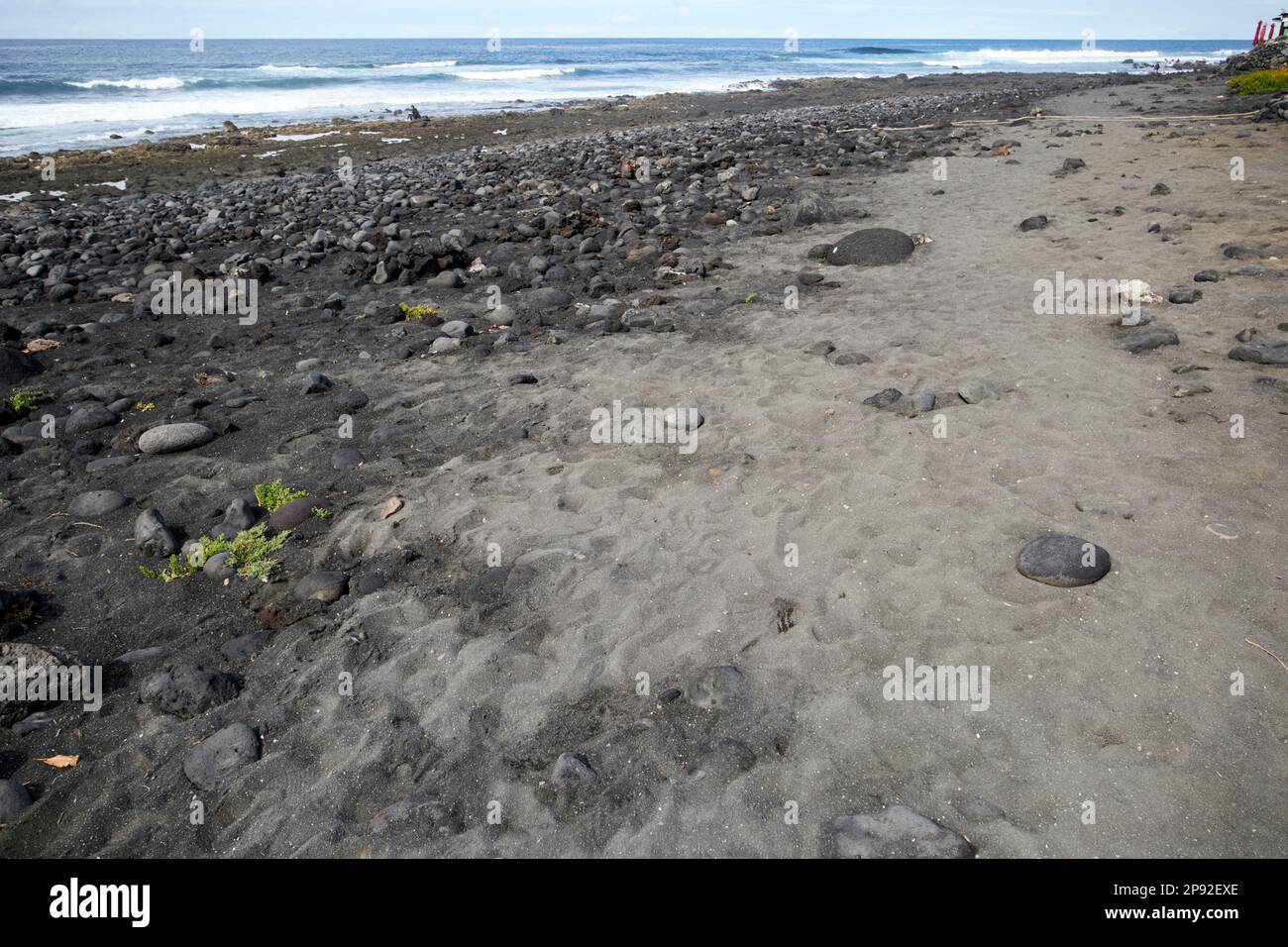 Plage de sable noir volcanique à el golfo Lanzarote, îles Canaries, Espagne Banque D'Images