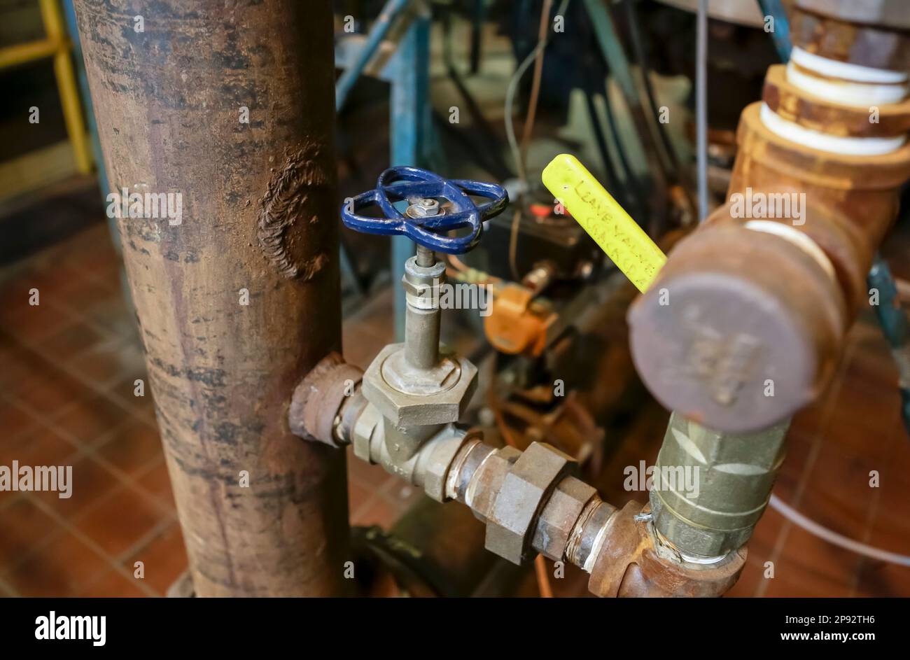 Le fonctionnement interne d'une usine moderne à Detroit, MI USA Banque D'Images