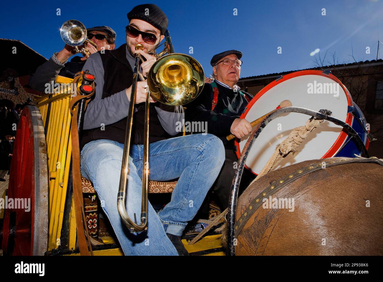 Festa dels Traginers, fête du muleteur à BALSANRENY. Musiciens. BALSARENY. Comarca del Bages. Eix del Llobregat, Catalogne, Espagne. Banque D'Images