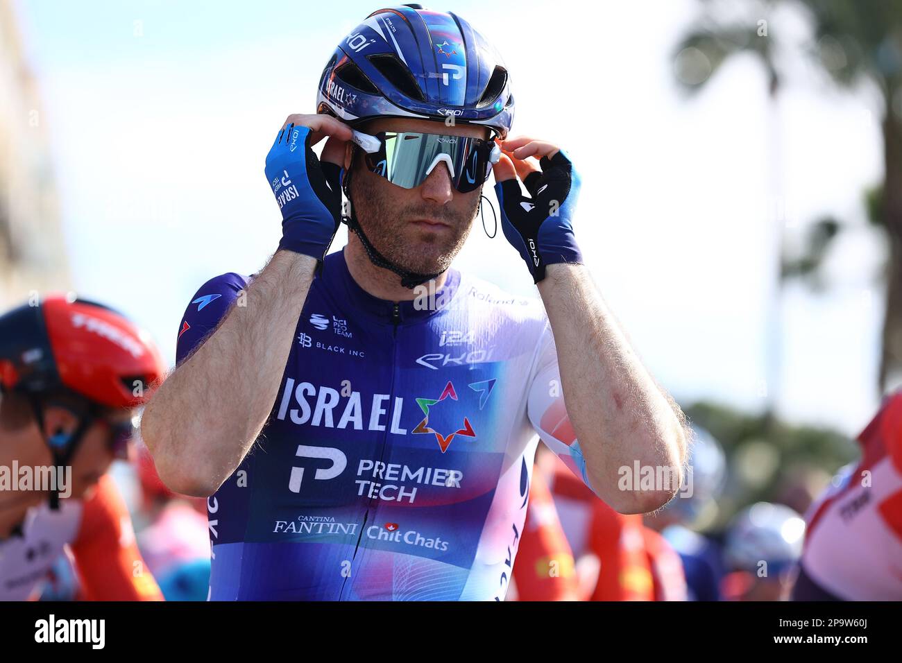 Le canadien Hugo Houle en photo au début de l'étape 7 de l'édition 81st de la course Paris-Nice de huit jours, 142,9km de Nice au Col de la Couillole, France, le samedi 11 mars 2023. BELGA PHOTO DAVID PINTENS Banque D'Images