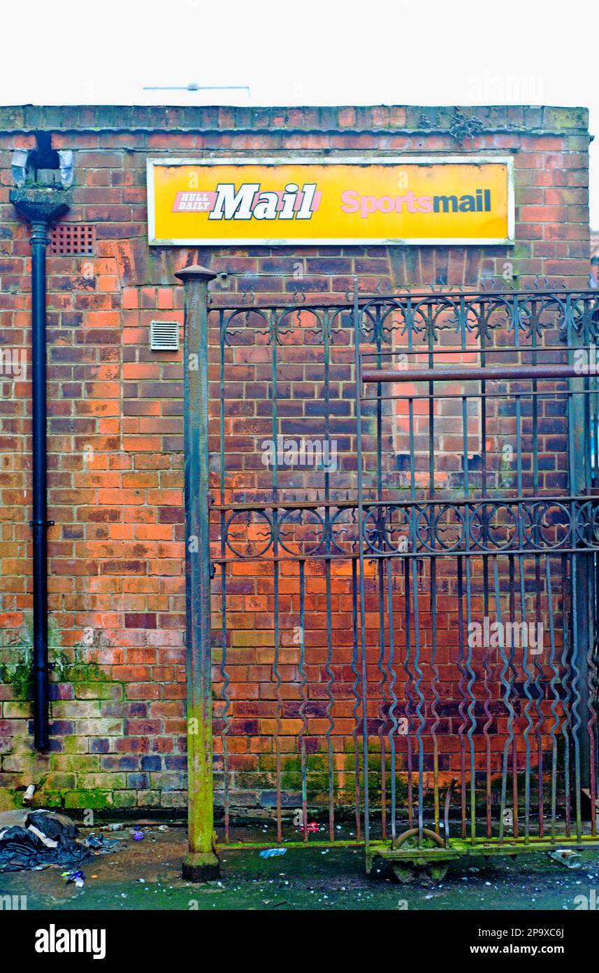 Kiosque à journaux à l'arrière, Hull, Angleterre Banque D'Images