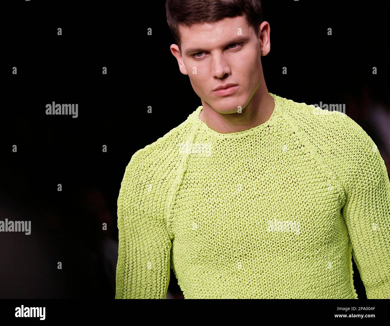 A model wears an outfit by Calvin Klein, as part of the men's Spring/Summer 2009 fashion collection, at Milan fashion week, in Milan, Italy, Tuesday, June 24, 2008. (AP Photo/Alberto Pellaschiar) Banque D'Images