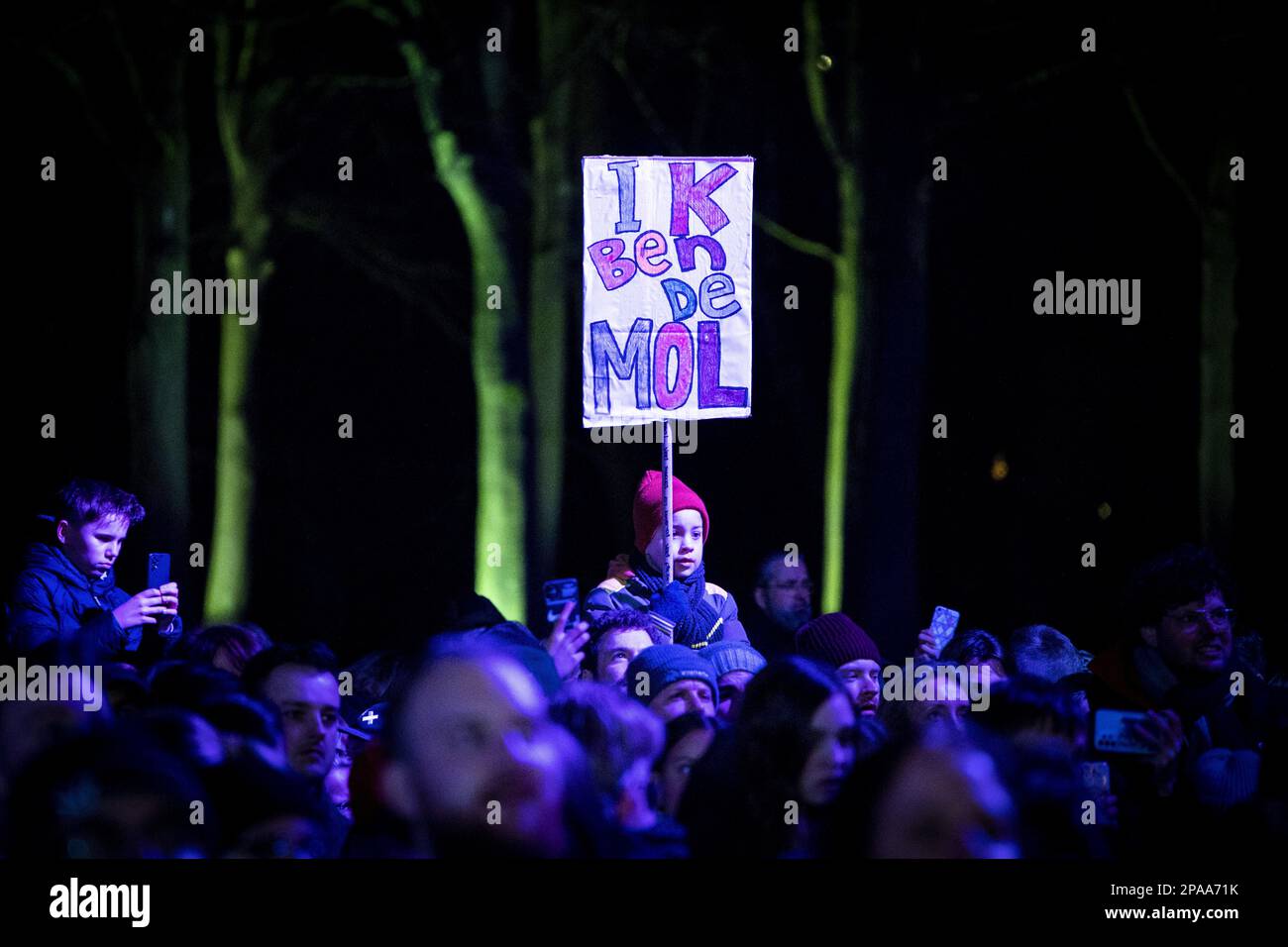 BAARN - le public pendant la finale de l'émission de télévision Wie est de mol? Diffusion en direct depuis le jardin du palais Soestdijk. ANP RAMON VAN FLYMEN pays-bas sortie - belgique sortie Banque D'Images