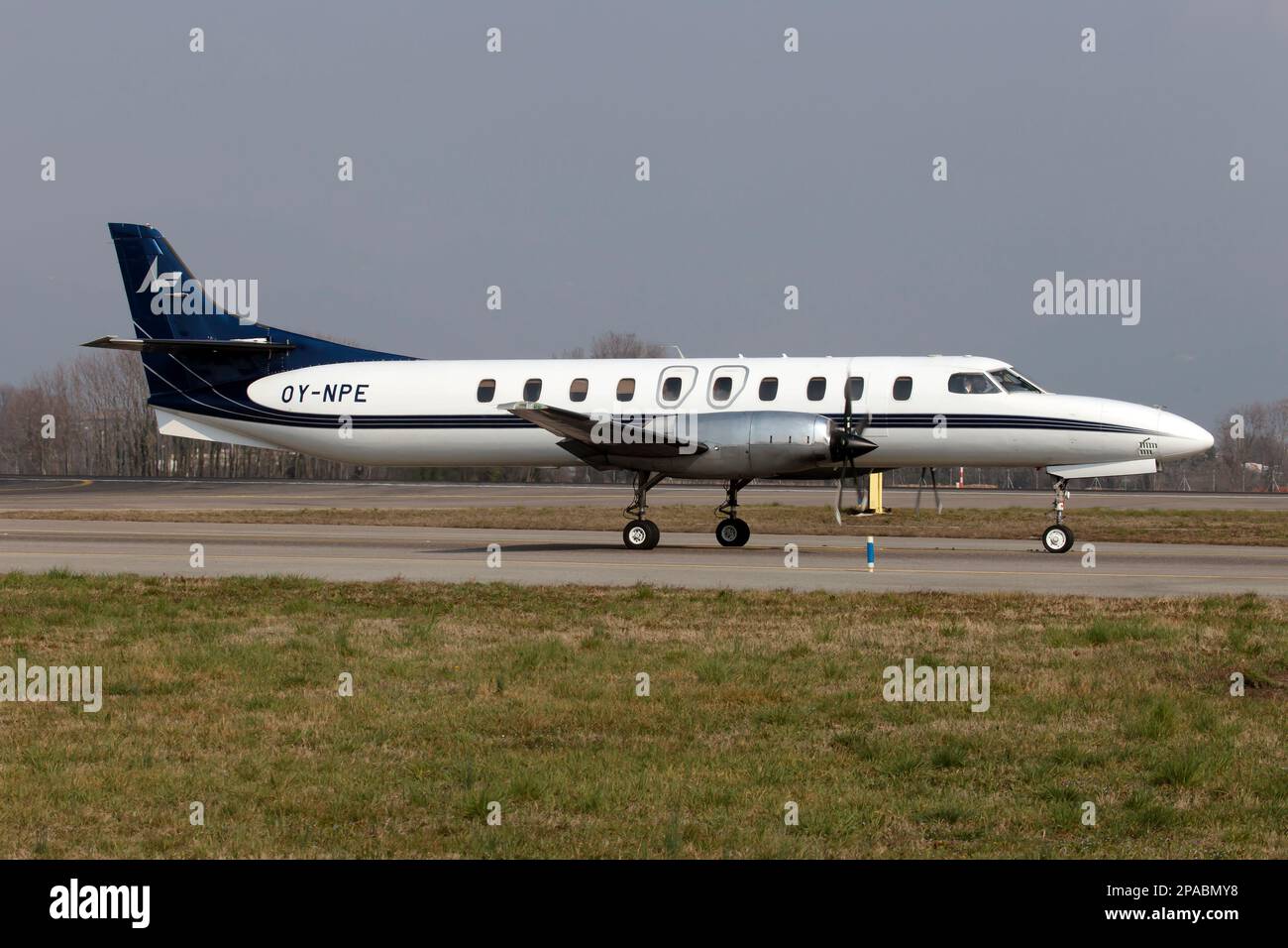 Bergame, Italie. 04th mars 2023. A North Flying Fairchild SA227-DC Metro 23 à l'aéroport de Milan Bergame Orio al Serio. North Flying est l'un des plus grands exploitants d'aviation générale de Scandinavie avec des activités de taxi aérien, de charter, d'ambulance aérienne, de fret.le Fairchild Swearingen Metroliner est un avion de ligne double turboprop pressurisé de 19 sièges d'abord produit par Swaringen Aircraft et plus tard par Fairchild Aircraft dans une usine de San Antonio, Texas. (Photo de Fabrizio Gandolfo/SOPA Images/Sipa USA) crédit: SIPA USA/Alay Live News Banque D'Images