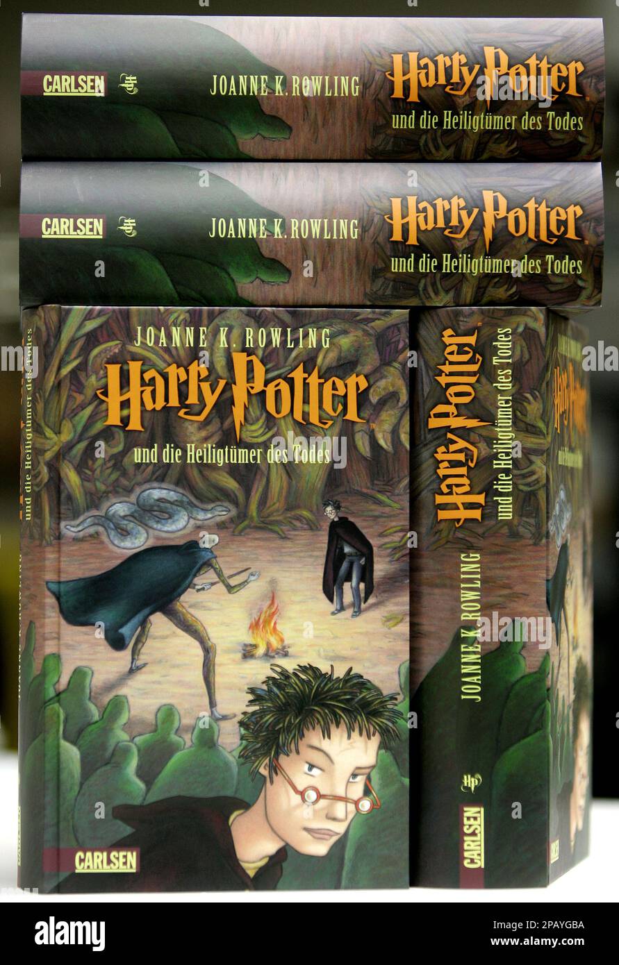 Wie Heißt Der Siebte Teil Von Harry Potter ** ARCHIV ** Buecher der deutschen Ausgabe des siebten Bandes der Harry