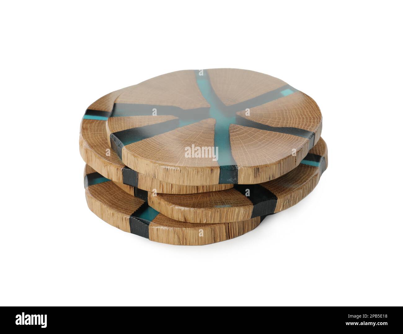 Dessous de verre en bois élégant sur fond blanc Banque D'Images