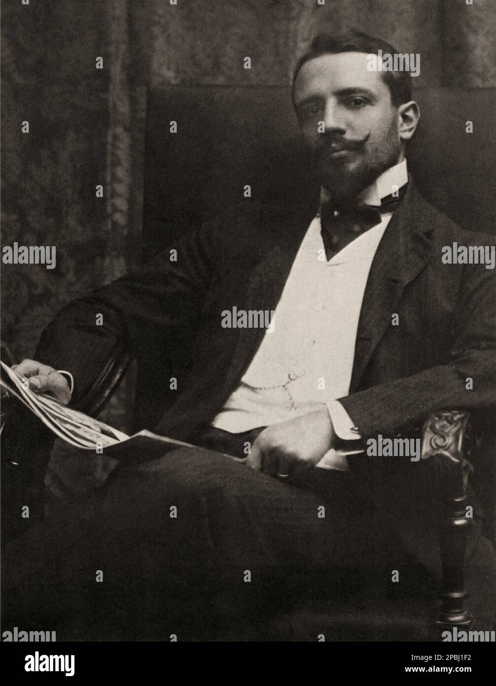 1895 c, ITALIE : le comte italien GIUSEPPE VOLPI di MISURATA ( 1877 - 1947 ) A l'époque du Monténégro bussiness - Nobiltà italiana - noblesse - ritratto - portrait - barbe - barba - collier - colletto - cravate - cravatta - moustache - bachigi - conte - FASCISMO - FASCISTA - FASCISTE - FASCISME - INDUSTRIEL - POLICO - POLITICA - POLITIQUE - politique -- -- Archivio GBB Banque D'Images