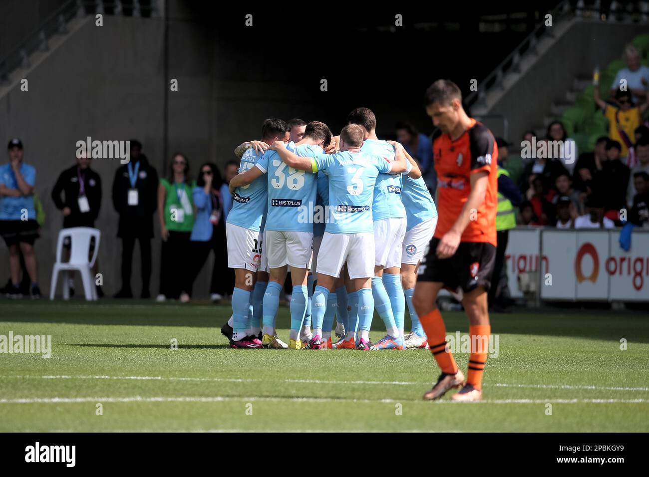 Melbourne, Australie, 12 mars 2023. Melbourne célèbre un but lors du match De football masculin A-League entre Melbourne City et Brisbane Roar au parc AAMI sur 12 mars 2022 à Melbourne, en Australie. Crédit : Dave Helison/Alamy Live News Banque D'Images