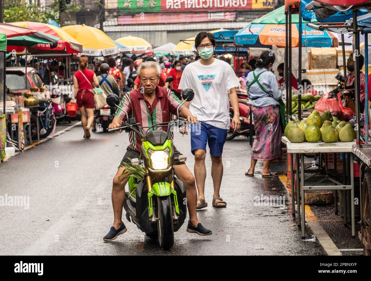 Marché de jour et de nuit de Kim Yong Hatyai sud de la Thaïlande Banque D'Images